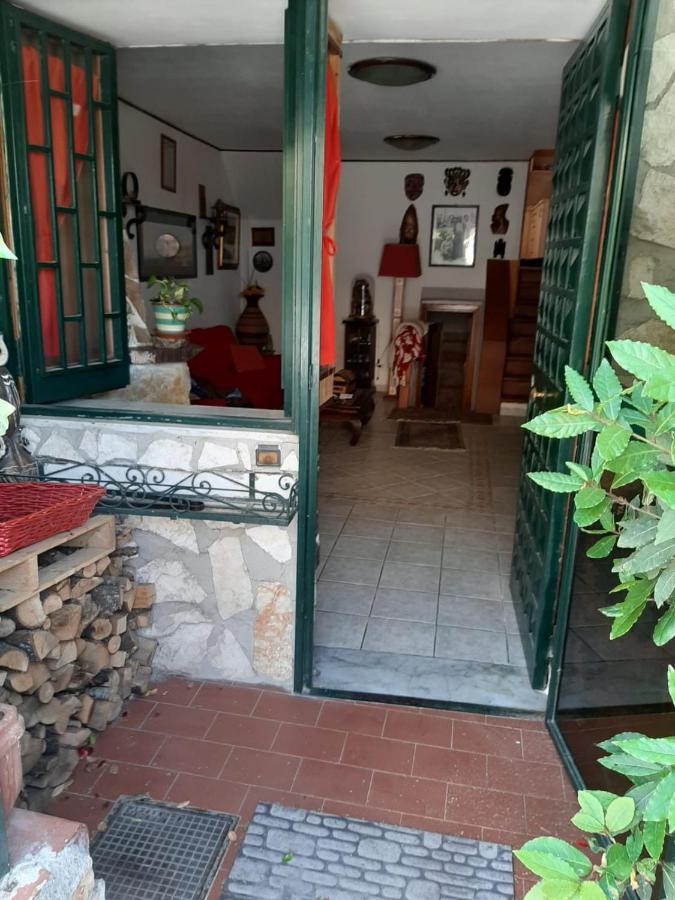 Villa Vesuvius เนเปิลส์ ภายนอก รูปภาพ
